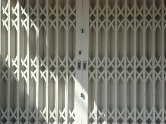 cửa kéo công nghệ đức