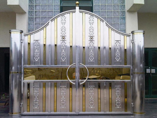 Cửa cổng inox mới 2026