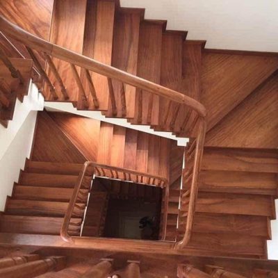 cầu thang gỗ Đà Nẵng