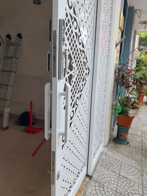 Cửa nhôm kính cao cấp Đà Nẵng – thi công, giá rẻ, uy tín